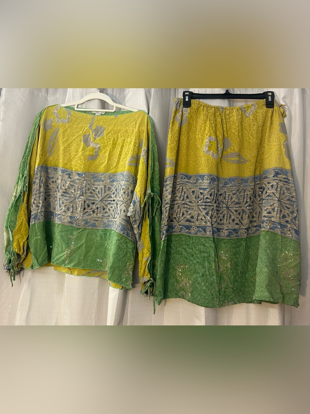 GreenTea Boho 2pc Set: Sequin Block Print Peasant Top & Midi Skirt - L